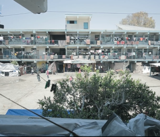 مدرسة النصيرات